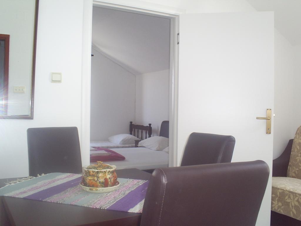 אולסינץ' Apartmani Dado מראה חיצוני תמונה