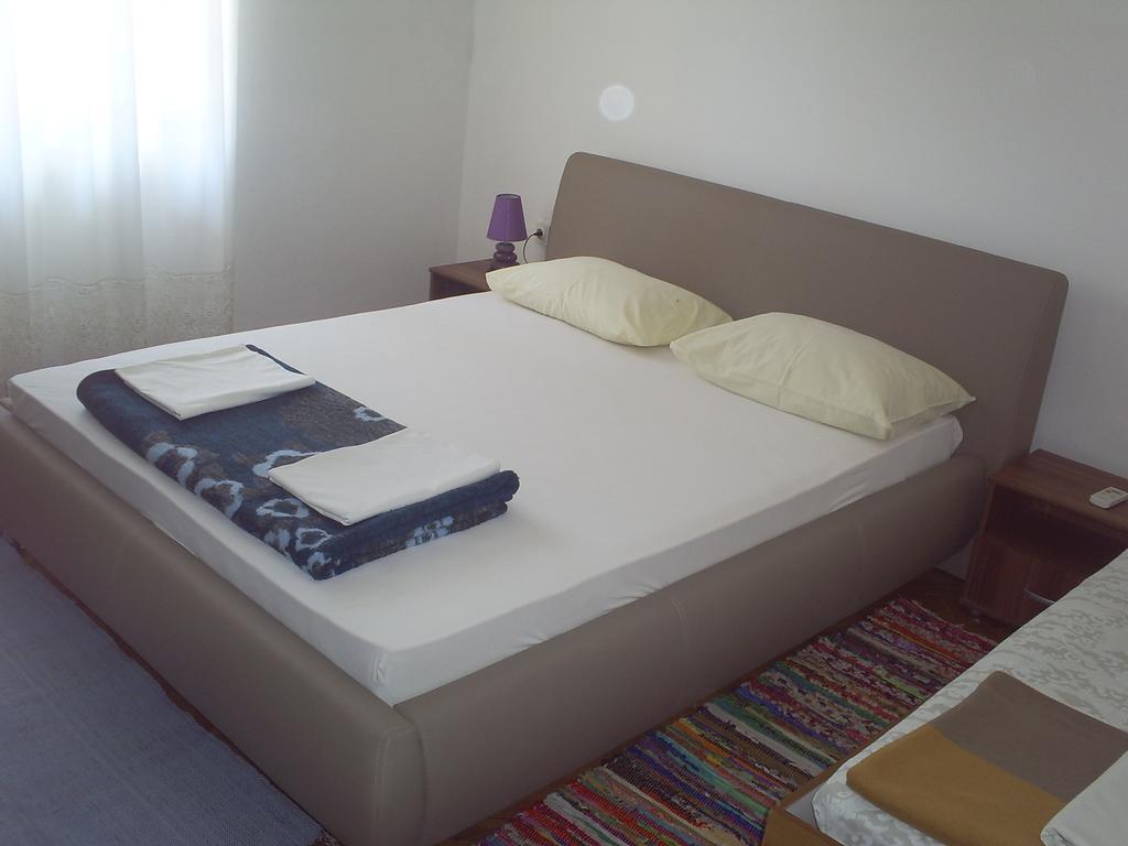 אולסינץ' Apartmani Dado מראה חיצוני תמונה