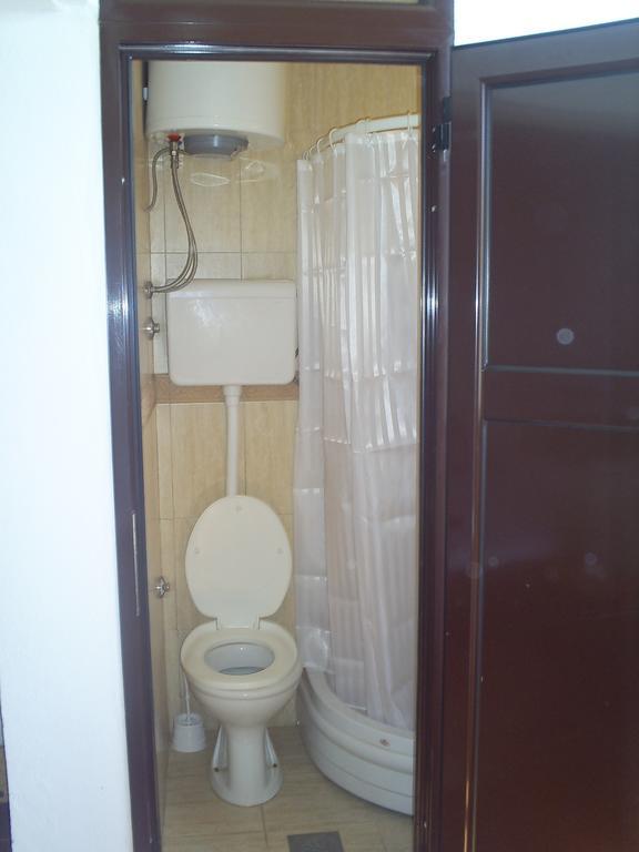 אולסינץ' Apartmani Dado מראה חיצוני תמונה
