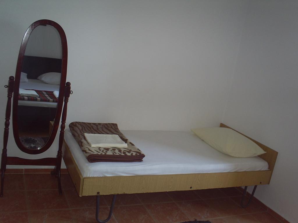 אולסינץ' Apartmani Dado מראה חיצוני תמונה