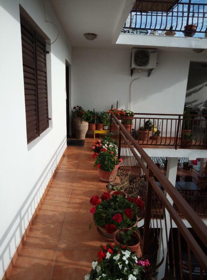 אולסינץ' Apartmani Dado מראה חיצוני תמונה